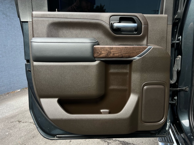 GMC Sierra 2500HD Denali Crew Cab 4WD SB 2022