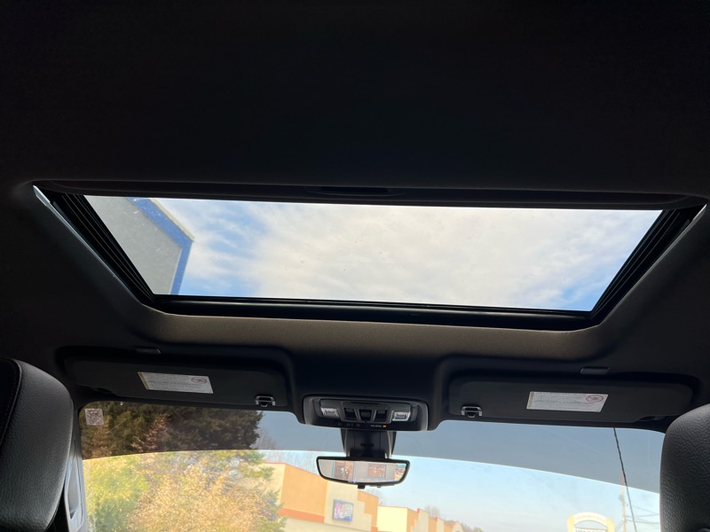 GMC Sierra 2500HD Denali Crew Cab 4WD SB 2022