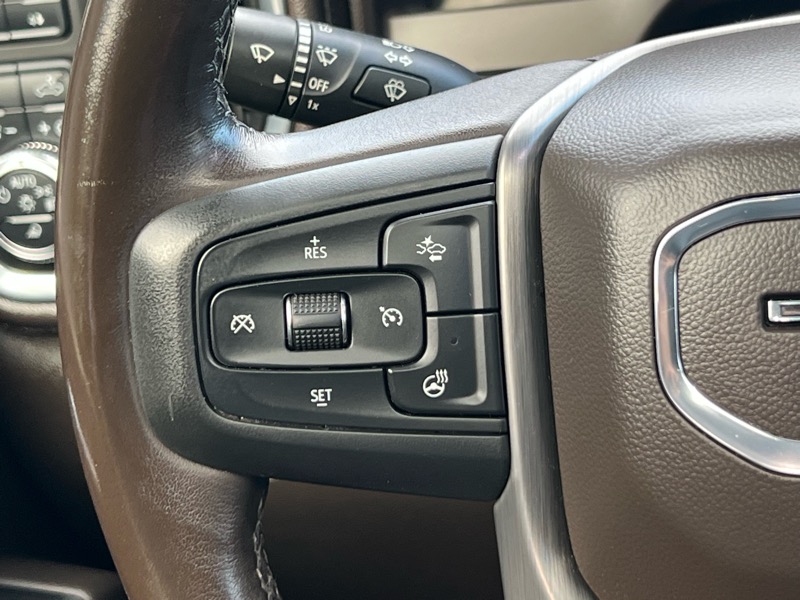 GMC Sierra 2500HD Denali Crew Cab 4WD SB 2022