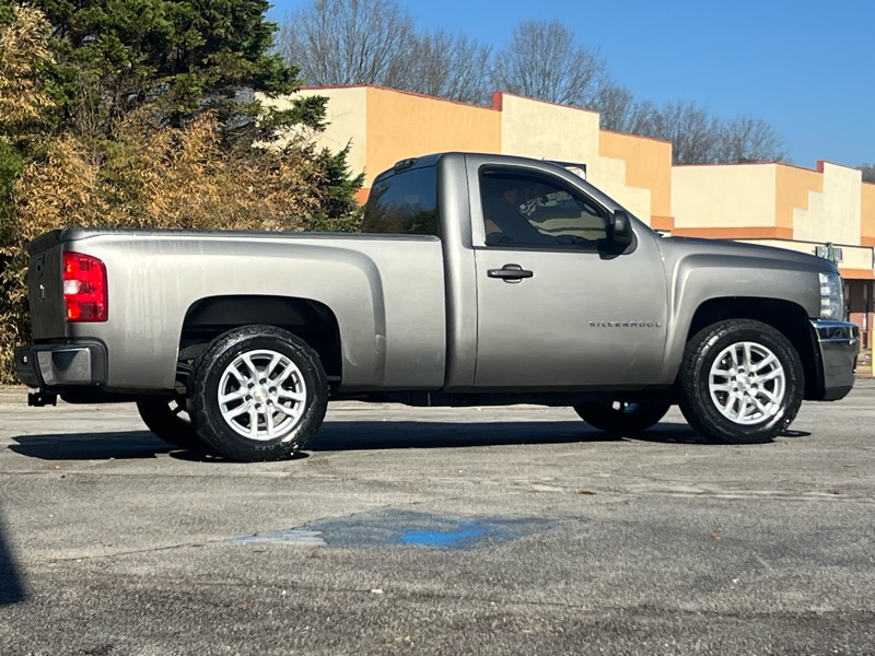 Chevrolet Silverado 1500 Work Truck Standard Box 2WD 2009