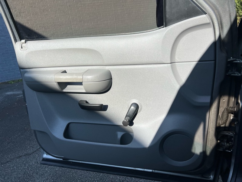 Chevrolet Silverado 1500 Work Truck Standard Box 2WD 2009