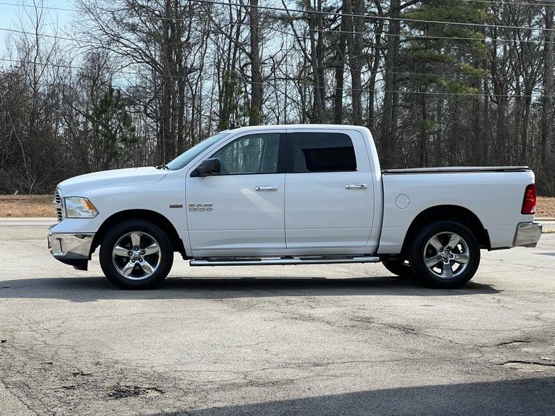 RAM 1500 4WD Crew Cab 140.5" Big Horn 2017