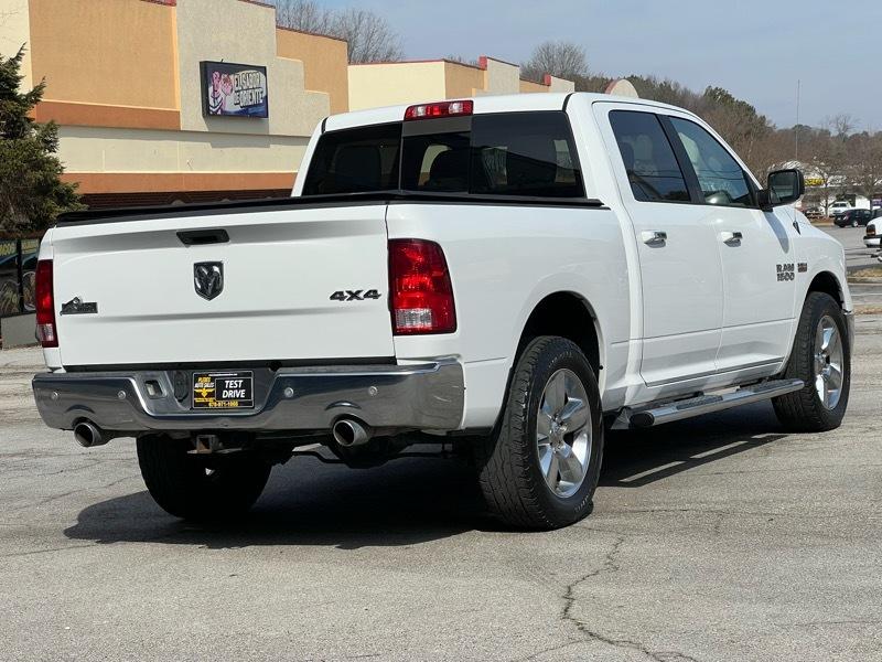 RAM 1500 4WD Crew Cab 140.5" Big Horn 2017