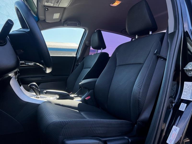 Honda Accord LX Sedan CVT 2017