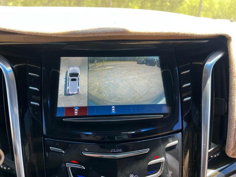Cadillac Escalade ESV Platinum 4WD 2018