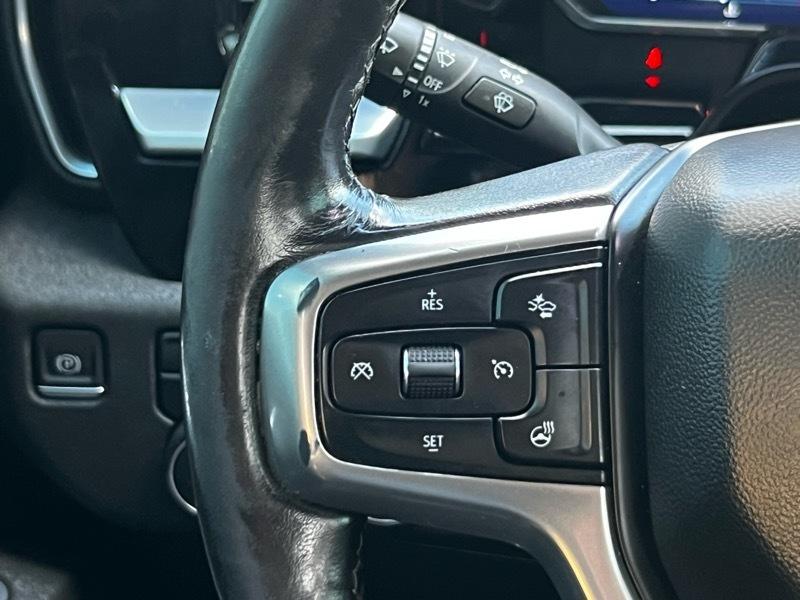 Chevrolet Silverado 1500 LT Crew Cab 4WD 2022