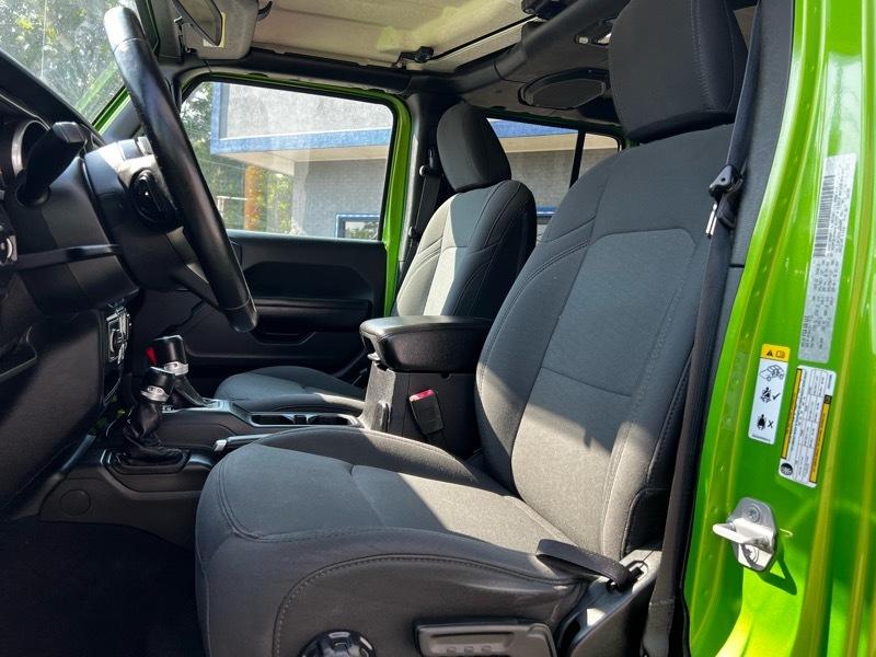 Jeep Wrangler Unlimited Sport 2018