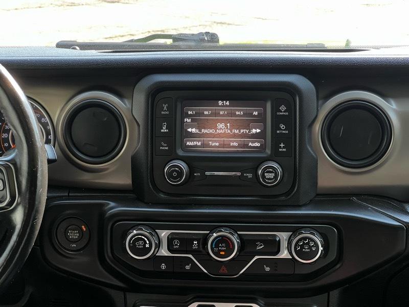 Jeep Wrangler Unlimited Sport 2018