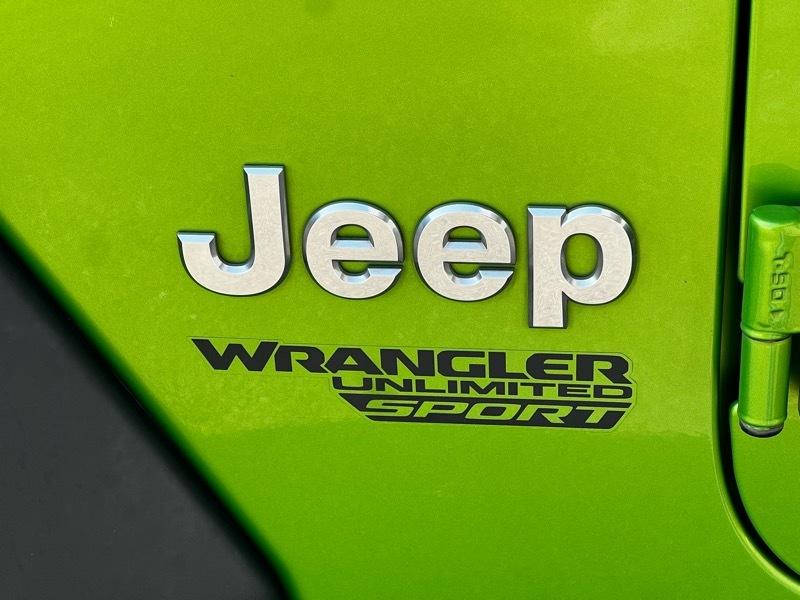 Jeep Wrangler Unlimited Sport 2018