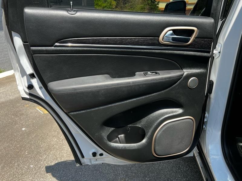 Jeep Grand Cherokee Summit 2WD 2015