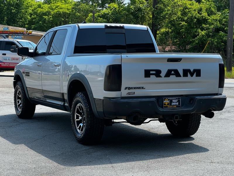 RAM 1500 Rebel Crew Cab SWB 4WD 2016