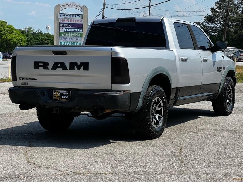 RAM 1500 Rebel Crew Cab SWB 4WD 2016