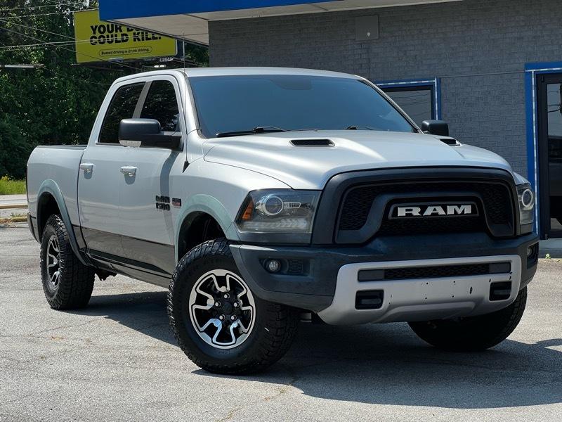 RAM 1500 Rebel Crew Cab SWB 4WD 2016