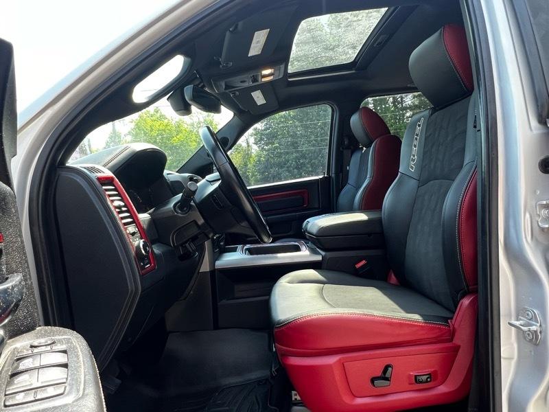 RAM 1500 Rebel Crew Cab SWB 4WD 2016