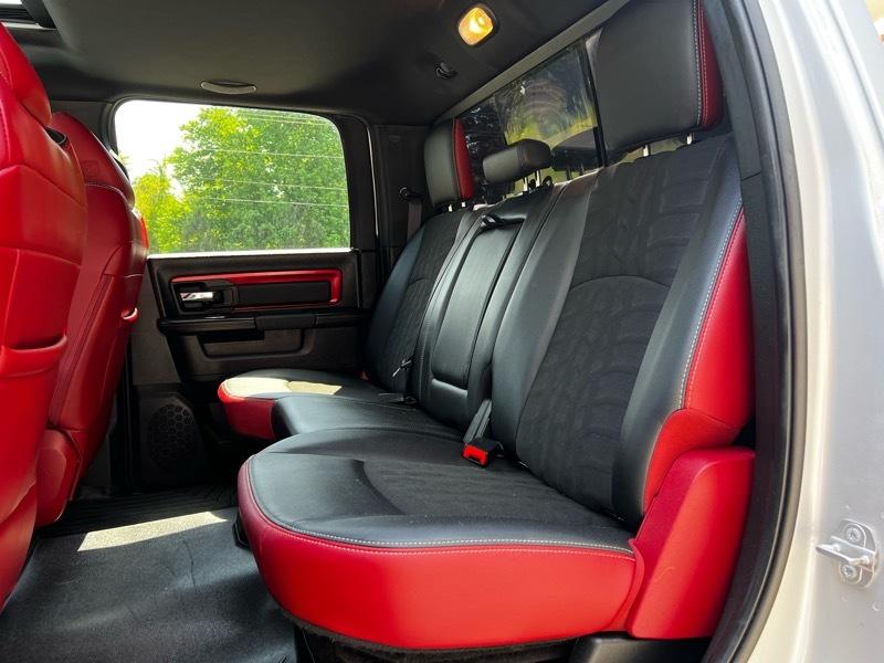 RAM 1500 Rebel Crew Cab SWB 4WD 2016