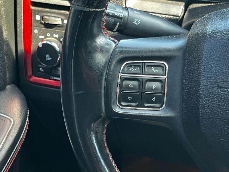 RAM 1500 Rebel Crew Cab SWB 4WD 2016