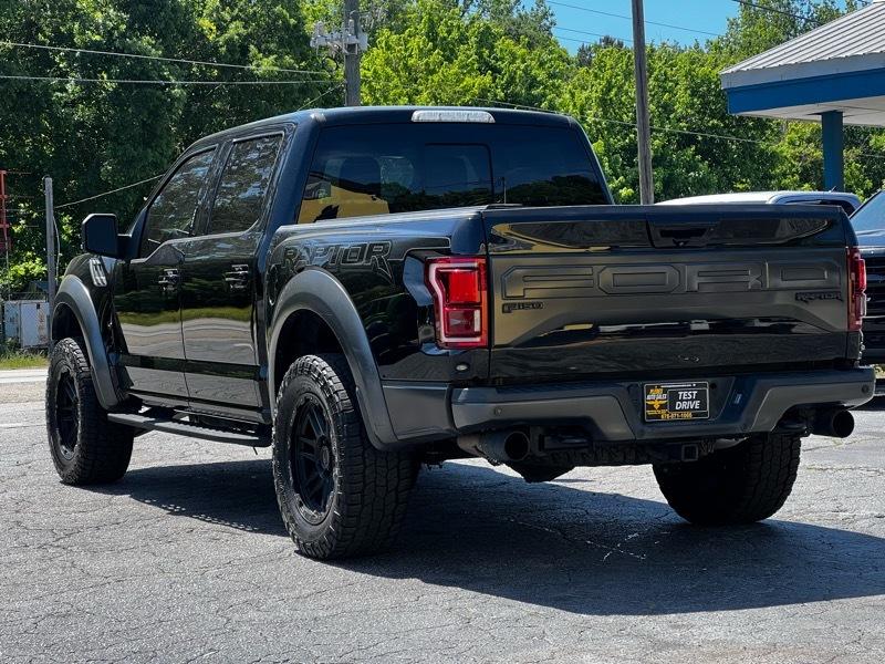 Ford F-150 Raptor SuperCrew 4WD 2018