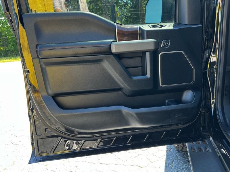 Ford F-150 Raptor SuperCrew 4WD 2018