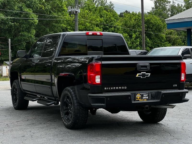 Chevrolet Silverado 1500 LTZ Crew Cab 4WD 2017