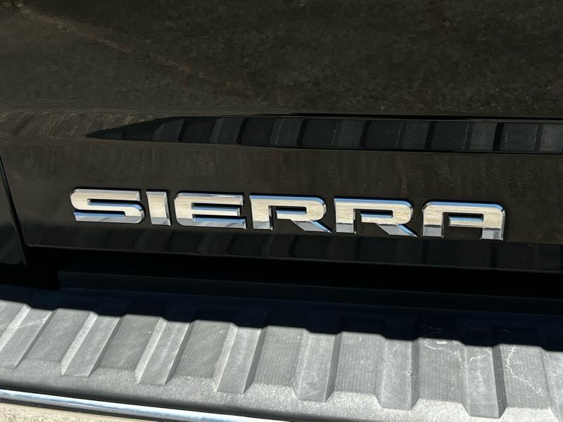 GMC Sierra 1500 SLT Crew Cab Short Box 4WD 2018