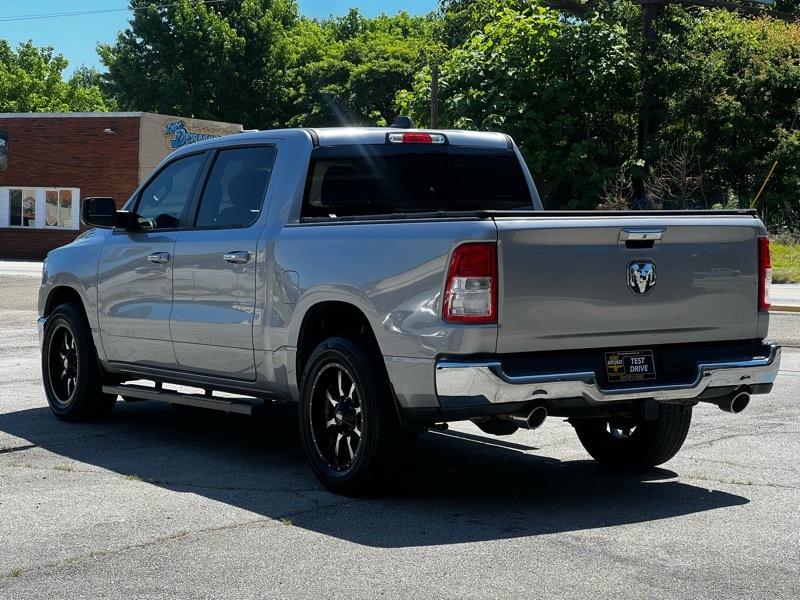 RAM 1500 Big Horn Crew Cab SWB 4WD 2019