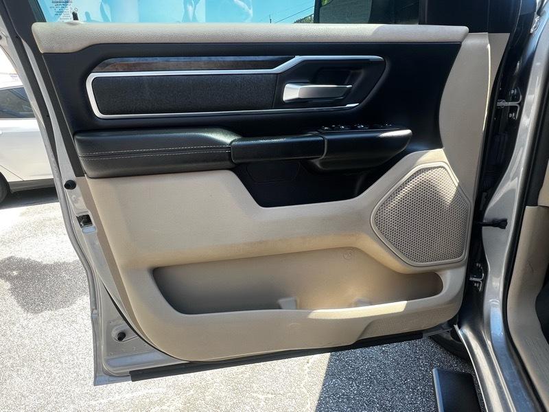RAM 1500 Big Horn Crew Cab SWB 4WD 2019