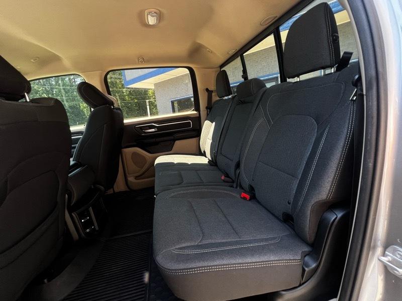 RAM 1500 Big Horn Crew Cab SWB 4WD 2019
