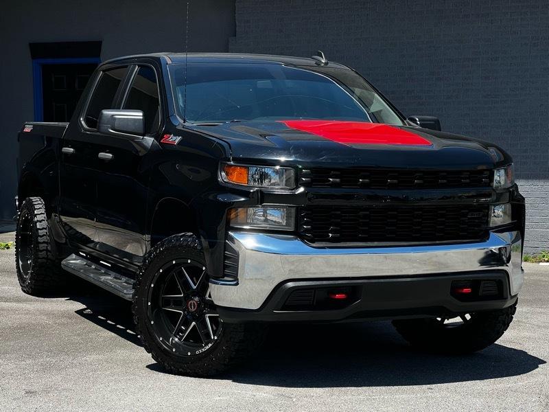 Chevrolet Silverado 1500 Custom Trail Boss Crew Cab Long Box 4WD 2019