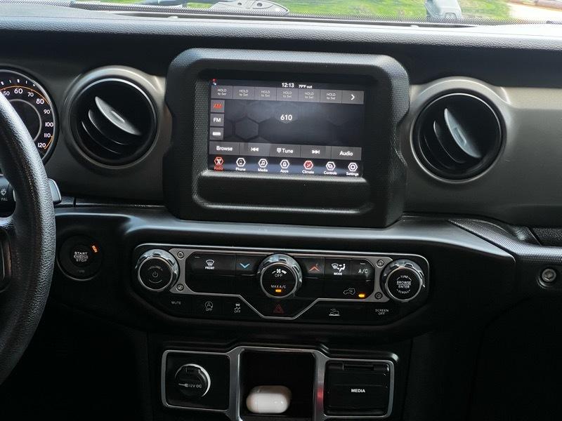Jeep Gladiator Sport 2022