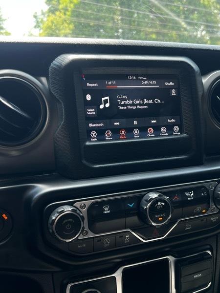 Jeep Gladiator Sport 2022