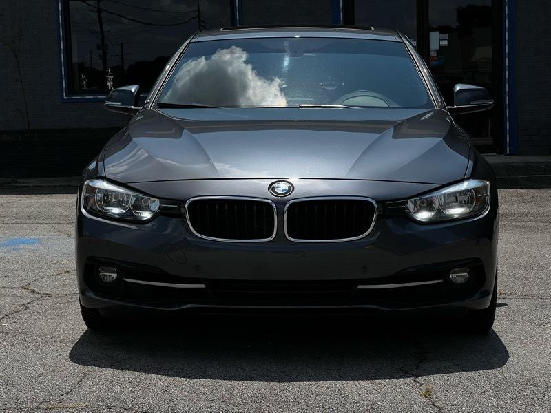 BMW 3-Series 330i xDrive SULEV Sedan 2017