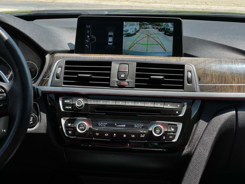 BMW 3-Series 330i xDrive SULEV Sedan 2017