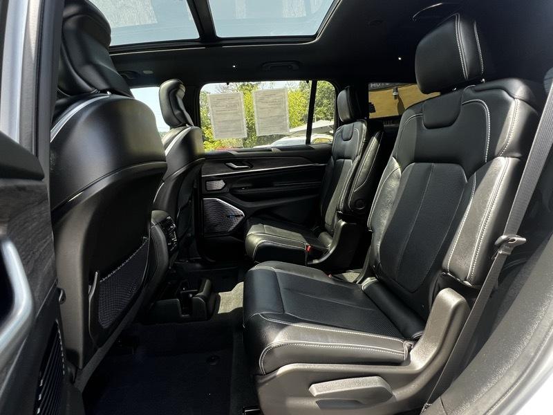Jeep Grand Cherokee L Overland 4WD 2021