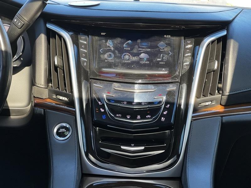 Cadillac Escalade ESV Luxury 4WD 2020