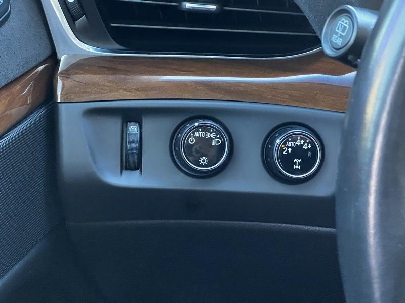Cadillac Escalade ESV Luxury 4WD 2020
