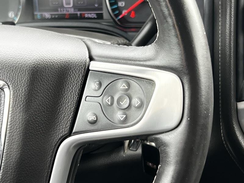 GMC Sierra 1500 SLT Crew Cab Long Box 4WD 2017