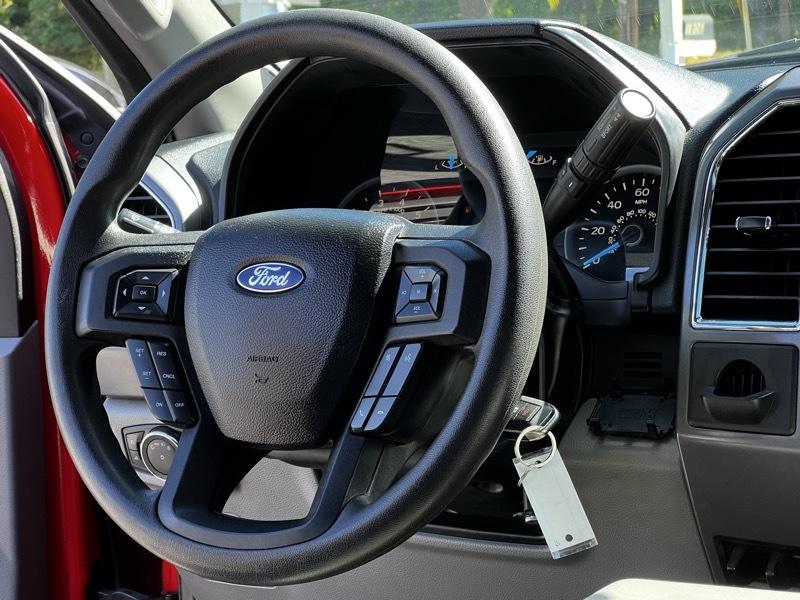 Ford F-150 XL SuperCab 6.5-ft. Bed 2WD 2015
