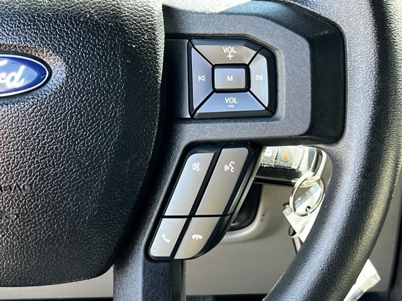 Ford F-150 XL SuperCab 6.5-ft. Bed 2WD 2015