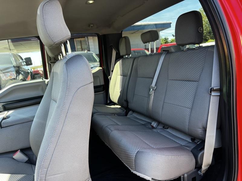 Ford F-150 XL SuperCab 6.5-ft. Bed 2WD 2015