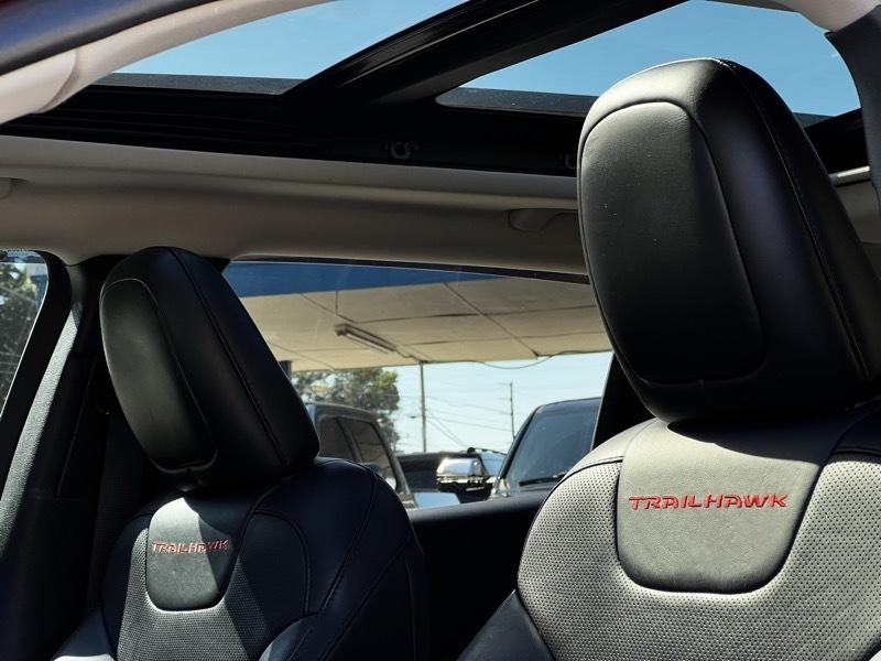 Jeep Cherokee Trailhawk 4WD 2016