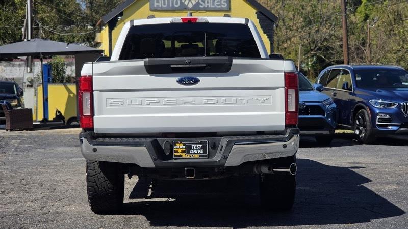 Ford F-250 SD Lariat Crew Cab 4WD 2022