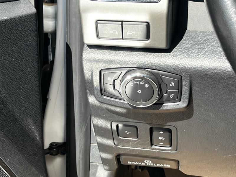 Ford F-250 SD Lariat Crew Cab 4WD 2022