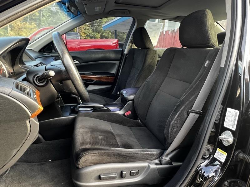 Honda Accord EX V6 sedan AT 2012
