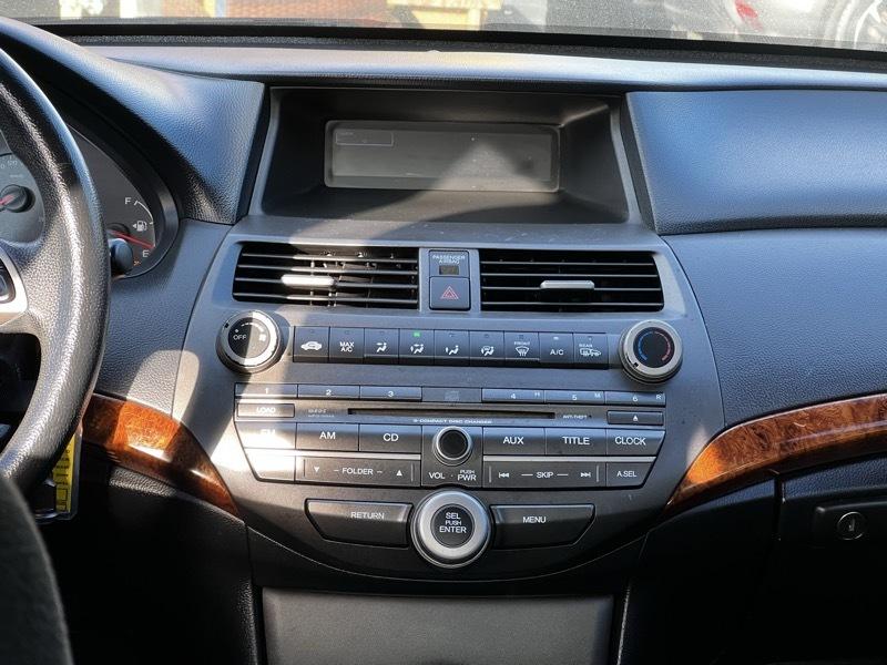 Honda Accord EX V6 sedan AT 2012
