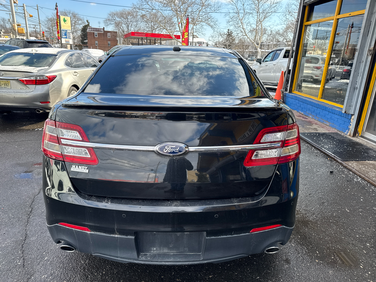 Ford Taurus Limited AWD 2015