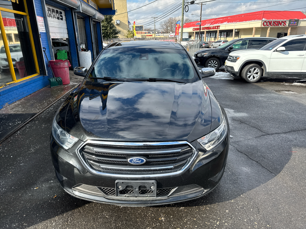 Ford Taurus Limited AWD 2015