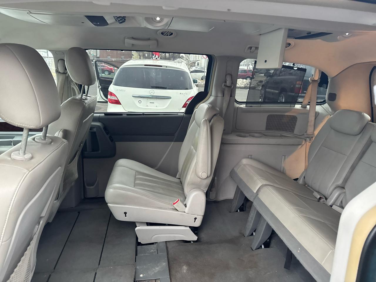 Chrysler Town & Country Touring 2009