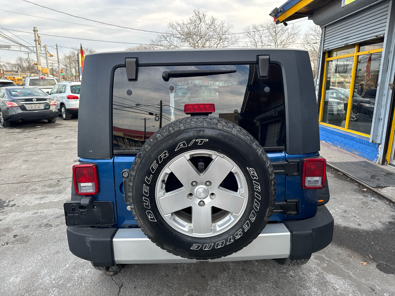 Jeep Wrangler Unlimited Sahara 4WD 2010