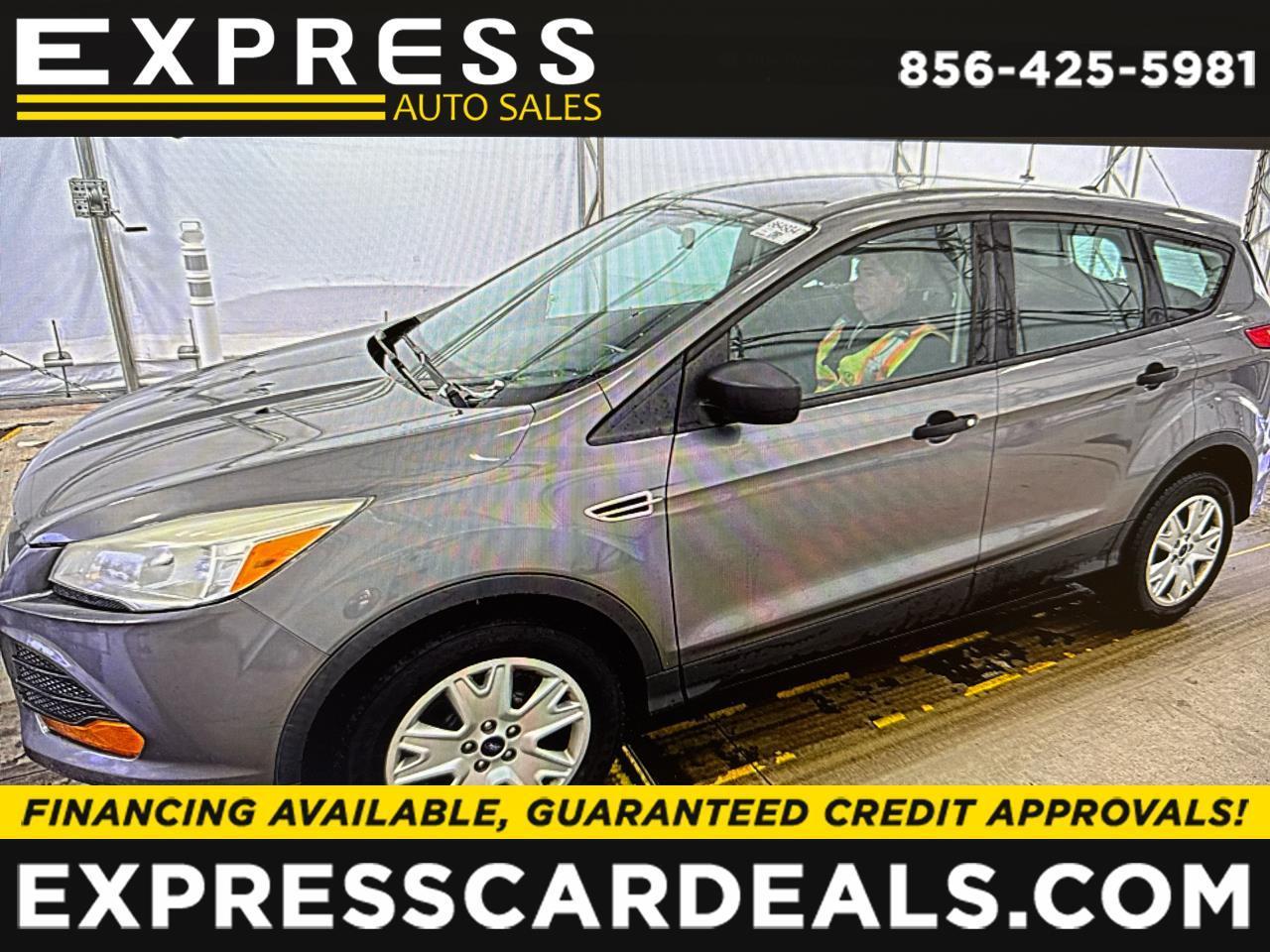 2013 Ford Escape S FWD