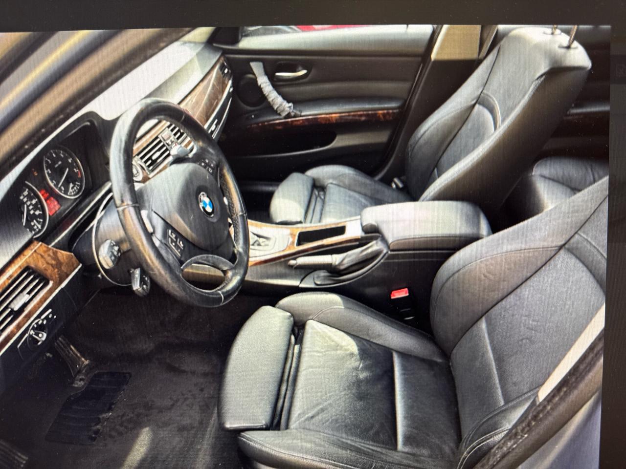 BMW 3-Series 328i xDrive 2010